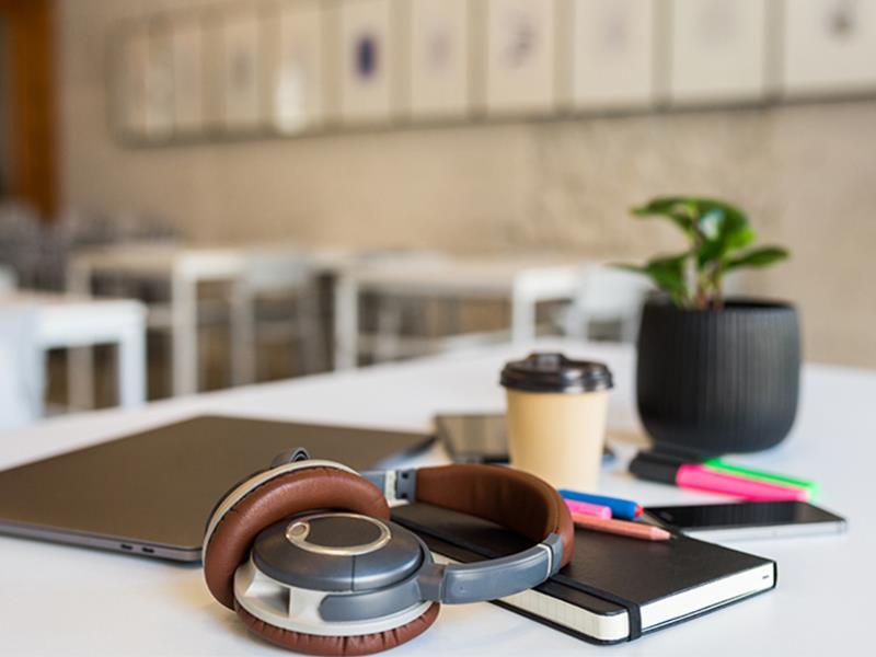 خدمات تماس خروجی همکال