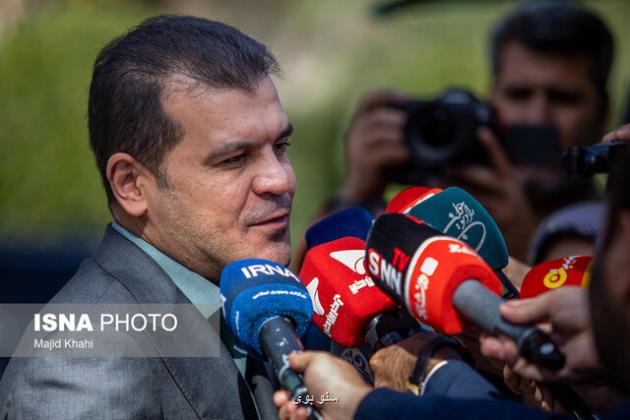 افشین: هوش مصنوعی به همراه ۴۰۰ سرور داخلی در اختیار اپلیکیشن شاد قرار می گیرد